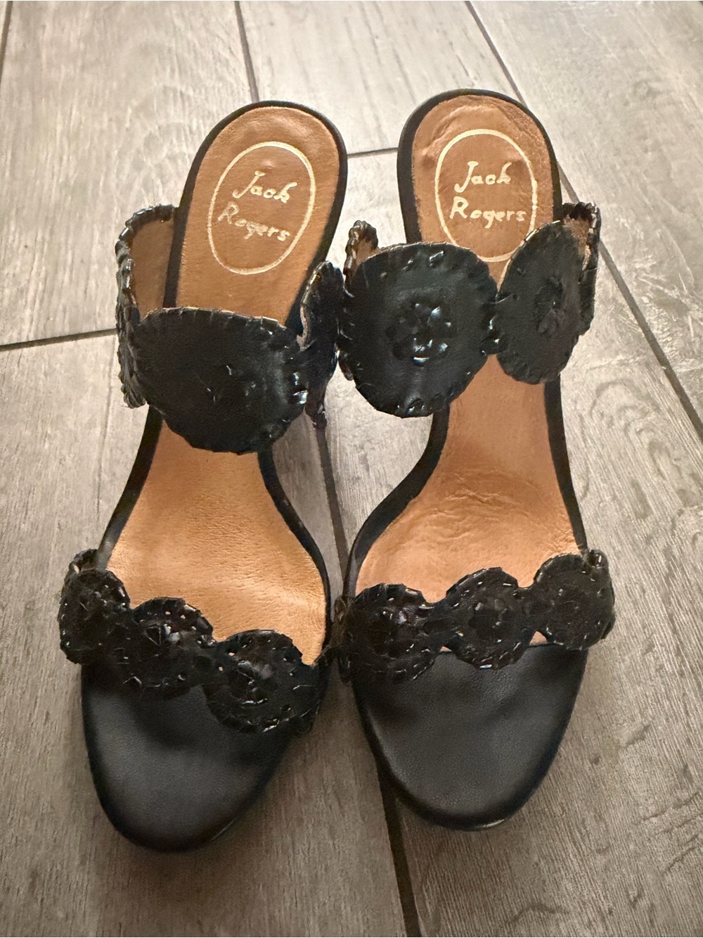 Jack Rogers Black Scalloped Medallion Leather Slide Sandals wedges